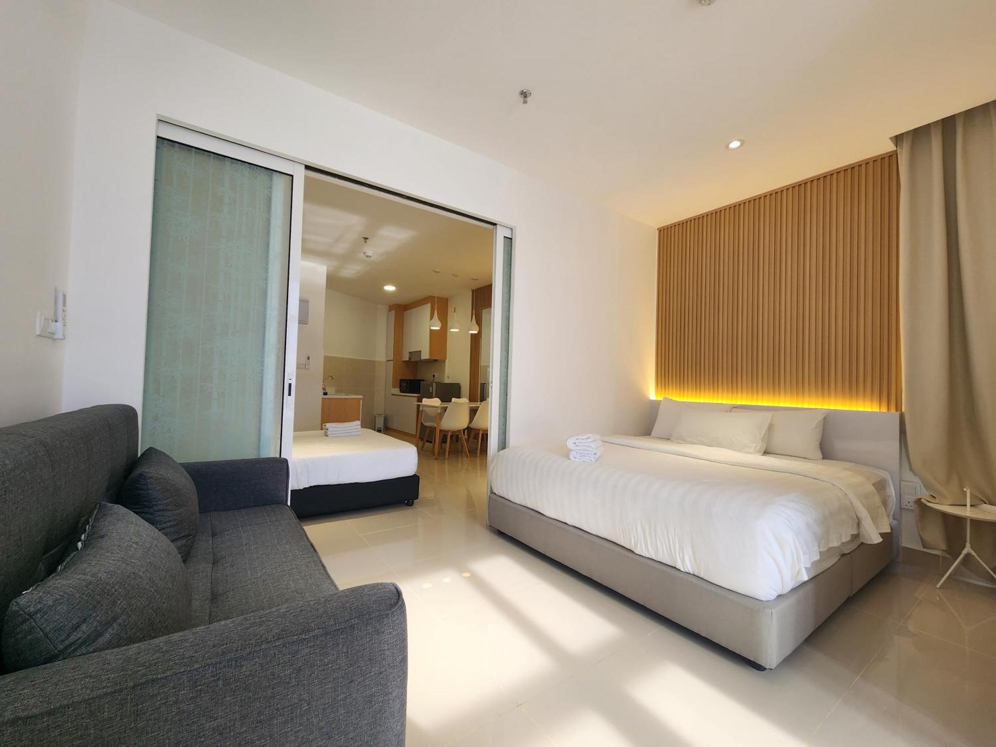 The Shore Kota Kinabalu City Centre By Lw Suites Room photo