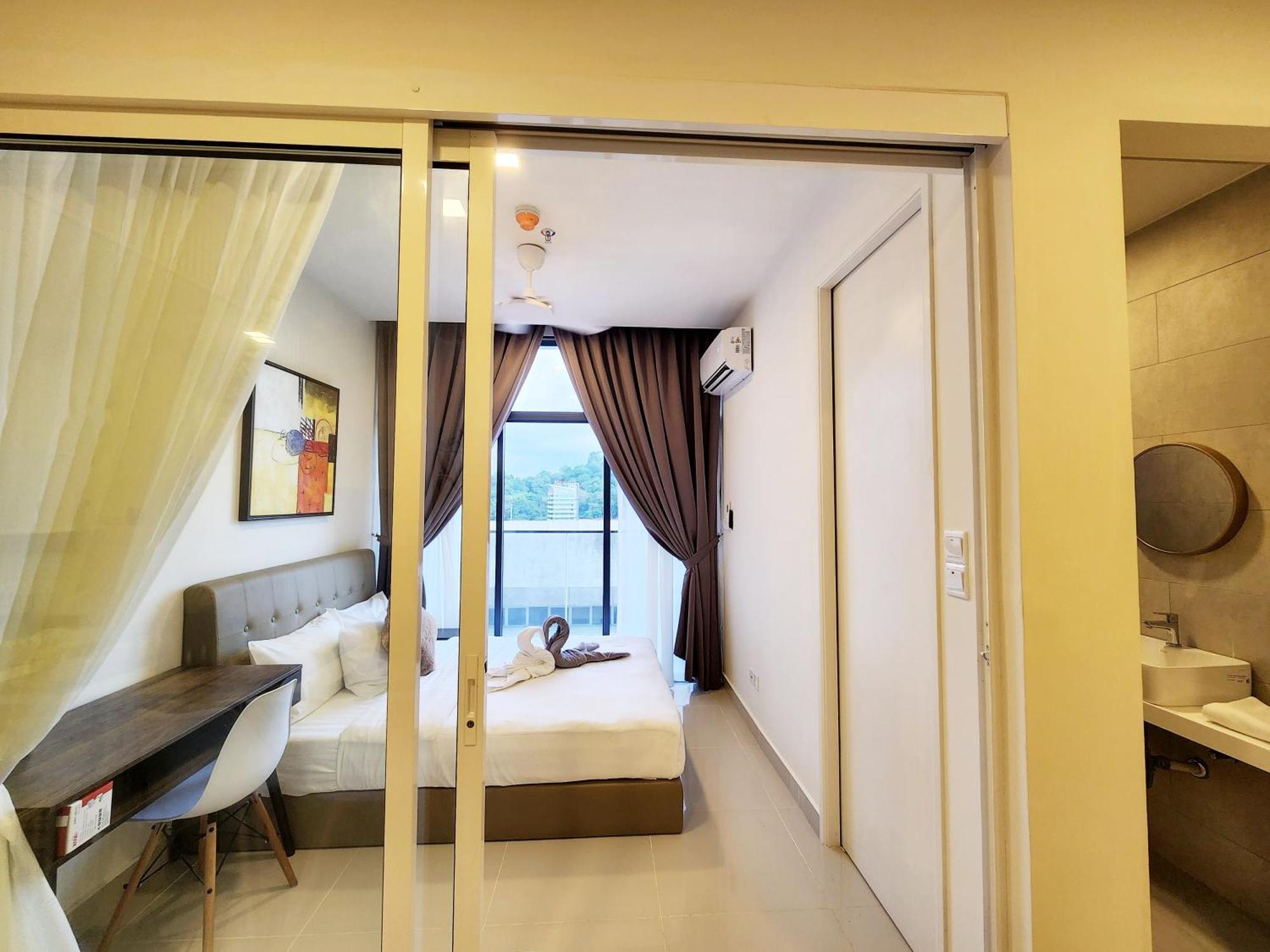 The Shore Kota Kinabalu City Centre By Lw Suites Room photo