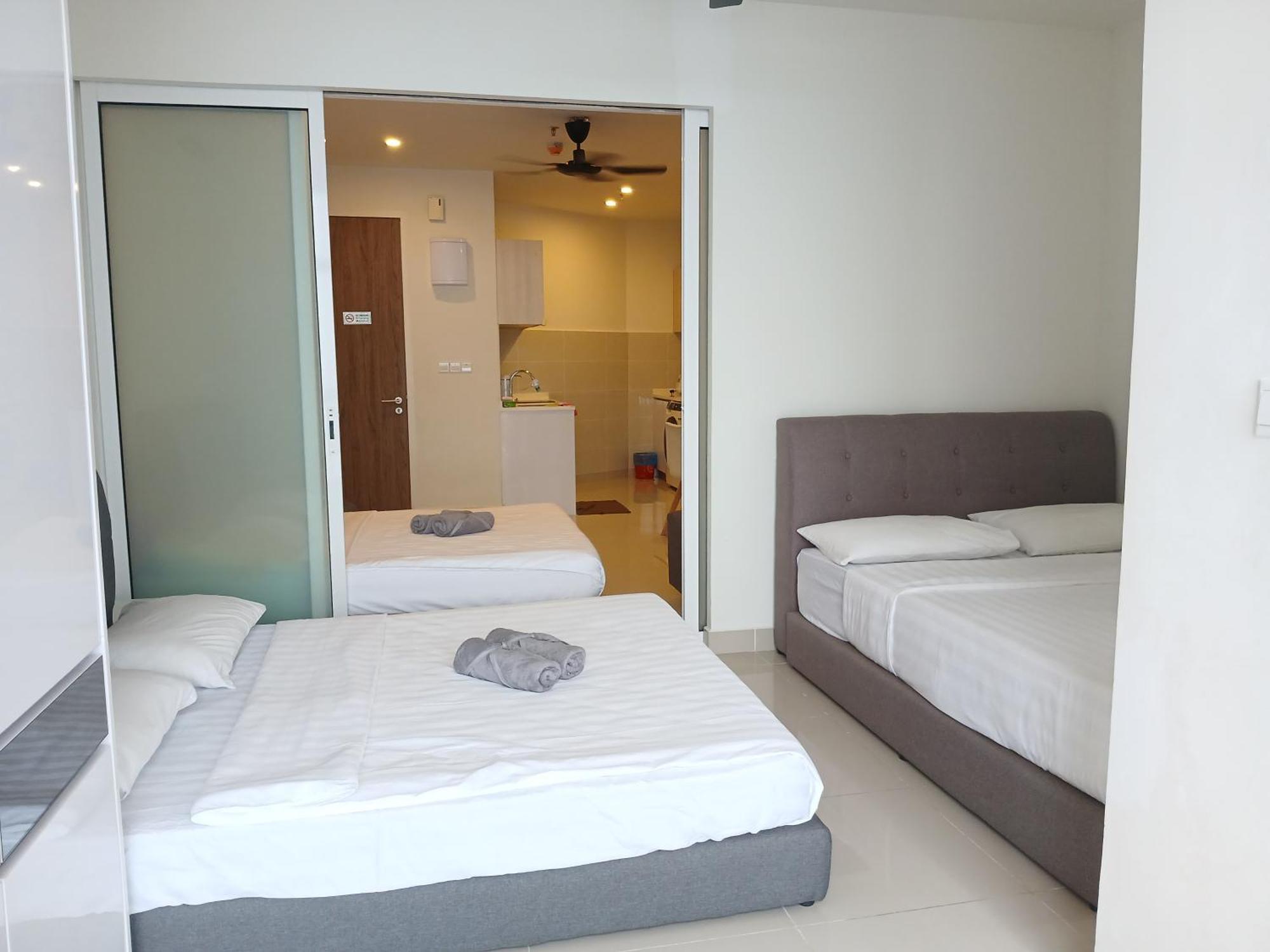 The Shore Kota Kinabalu City Centre By Lw Suites Room photo